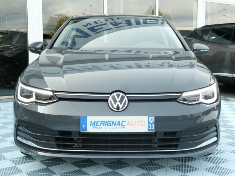 Photo 9 de l'offre de VOLKSWAGEN GOLF VIII 1.5 eTSI 150 BVA STYLE GPS Cockpit Camera ACC LED+ 1ère Main à 27890€ chez Mérignac auto