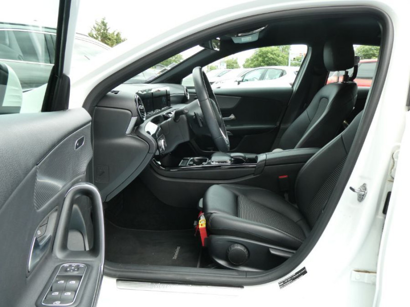 Photo 15 de l'offre de MERCEDES-BENZ CLASSE A IV 200 E 163cv 7G-DCT PROGRESSIVE GPS Camera JA17 LED à 27950€ chez Mérignac auto