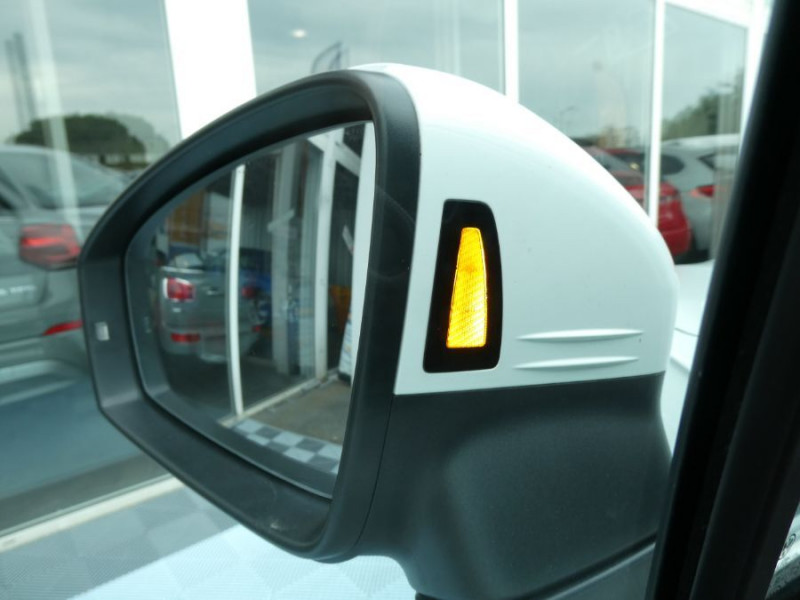 Photo 38 de l'offre de VOLKSWAGEN TIGUAN II (2) 1.5 TSI 130 BVM6 ADVANCE CarPlay ACC Radars à 29490€ chez Mérignac auto
