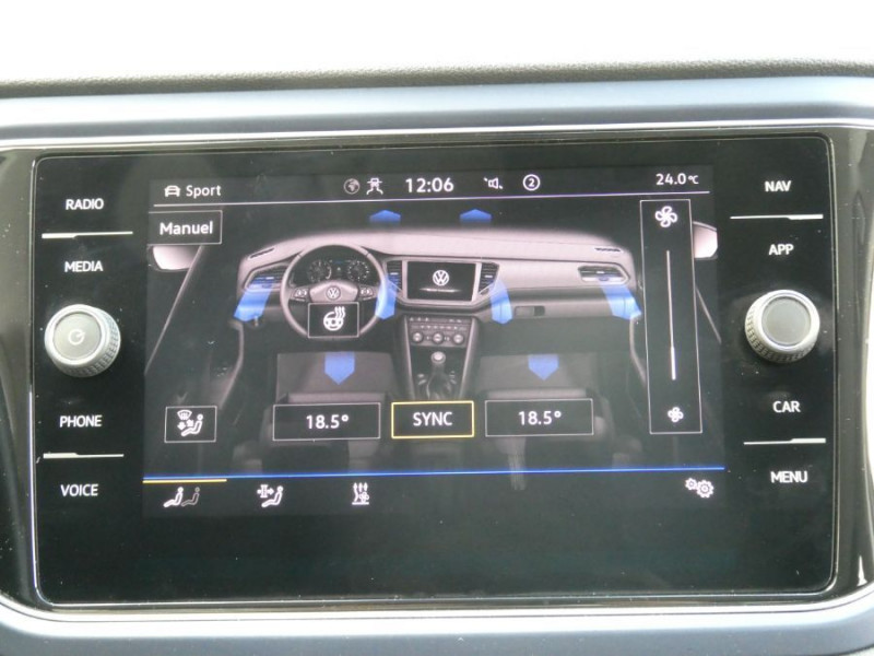 Photo 25 de l'offre de VOLKSWAGEN T-ROC 2.0 TDI 116 BV6 UNITED GPS ACC Key Less Hayon EL. à 26450€ chez Mérignac auto
