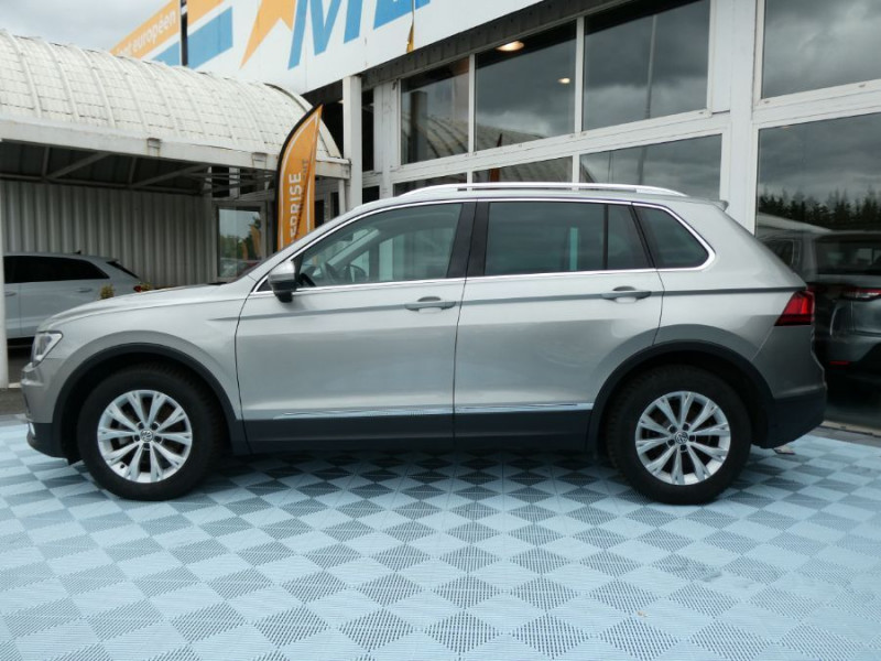 Photo 12 de l'offre de VOLKSWAGEN TIGUAN II 2.0 TDI 150 DSG7 BUSINESS GPS App Connect à 22950€ chez Mérignac auto