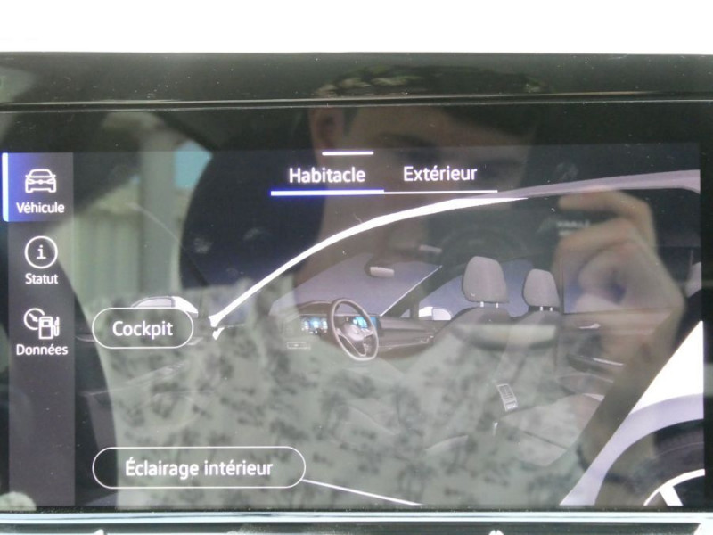 Photo 35 de l'offre de VOLKSWAGEN GOLF VIII 1.0 TSI 110 BV6 ACTIVE GPS Cockpit SC à 23450€ chez Mérignac auto