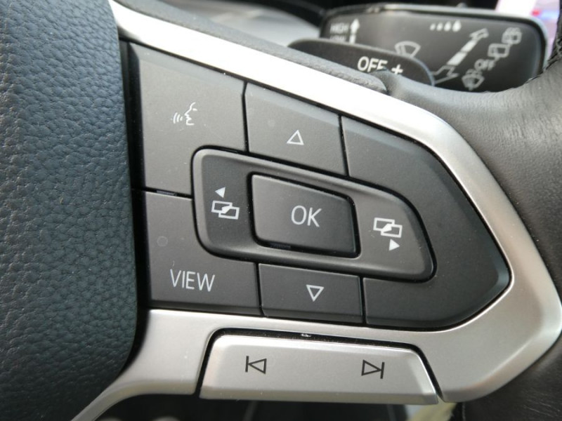 Photo 20 de l'offre de VOLKSWAGEN GOLF VIII 1.4 HYBRID 204 STYLE GPS Camera Privacy Glass ACC LED+ 1ère Main à 29450€ chez Mérignac auto
