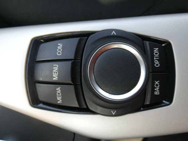 Photo 27 de l'offre de BMW SERIE 1 (F20) 118iA 136 BVA8 PACK Clim Auto Bluetooth à 21450€ chez Mérignac auto
