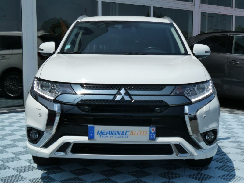 Photo 8 de l'offre de MITSUBISHI OUTLANDER III (2) PHEV TWIN MOTOR 4WD INTENSE Attelage à 25950€ chez Mérignac auto