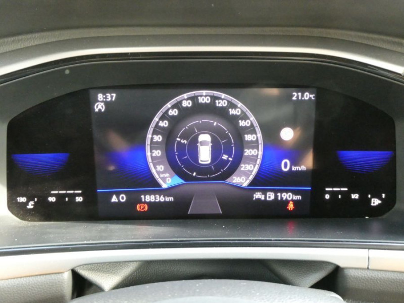 Photo 18 de l'offre de VOLKSWAGEN T-ROC New 1.0 TSI 110 BVM6 Facelift LIFE PLUS GPS Privacy Glass à 24950€ chez Mérignac auto