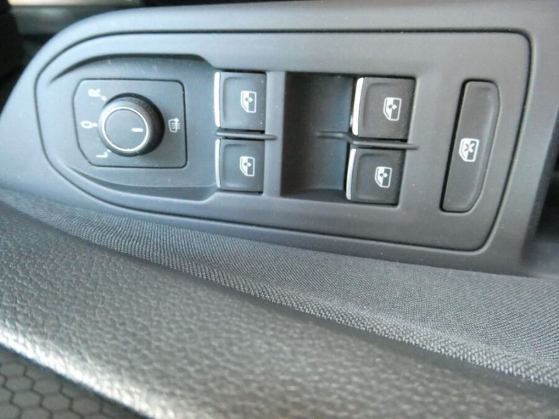 Photo 38 de l'offre de VOLKSWAGEN GOLF VIII 1.4 HYBRID 245 GTE Export GPS Cockpit LED+ Privacy Glass 1ère Main à 29450€ chez Mérignac auto