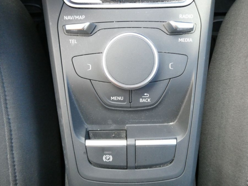 Photo 31 de l'offre de AUDI Q2 30 TFSI 116 S Tronic 7 Pk S LINE Ext. GPS LED JA18 Key Less Park Assist 1ère Main à 24250€ chez Mérignac auto