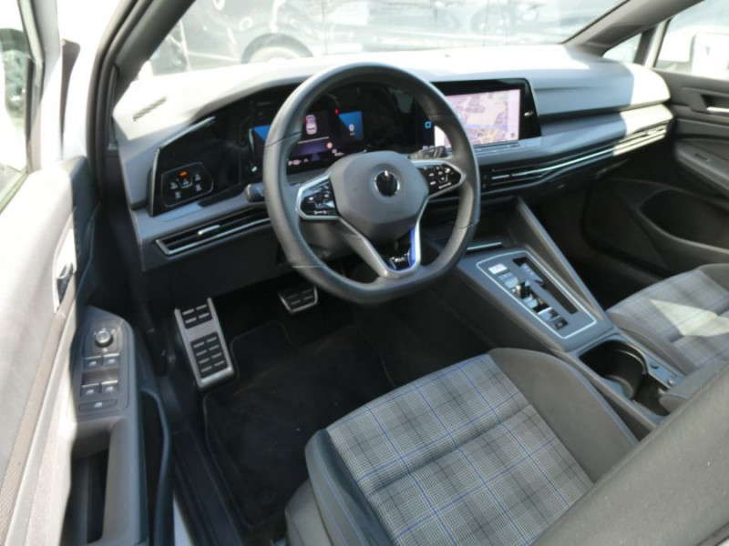 Photo 15 de l'offre de VOLKSWAGEN GOLF VIII 1.4 HYBRID 245 GTE Export GPS Cockpit LED+ Privacy Glass 1ère Main à 29450€ chez Mérignac auto