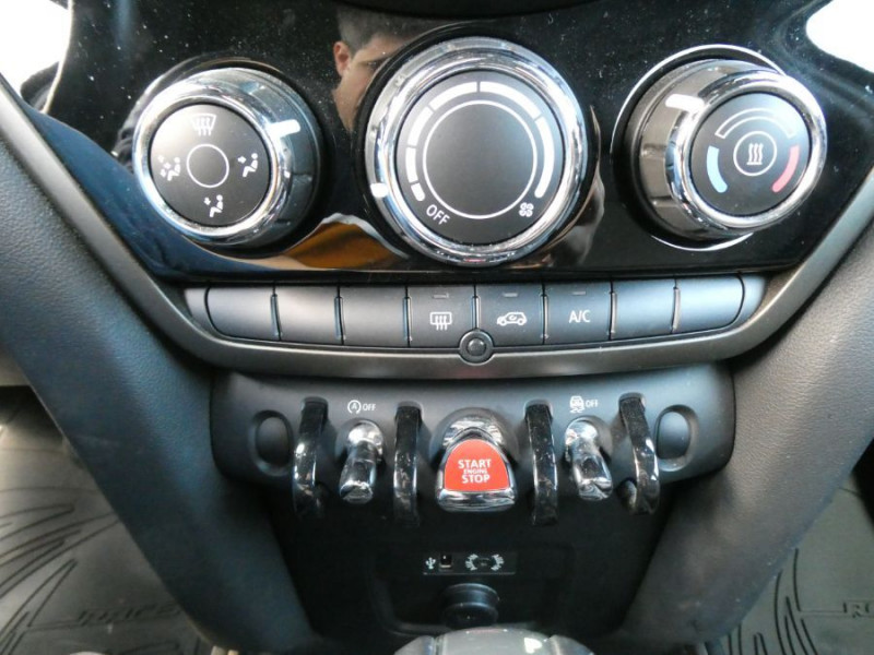 Photo 22 de l'offre de MINI COUNTRYMAN (F60) 1.5i 136 BVA COOPER Privacy Glass 1ère Main à 22450€ chez Mérignac auto