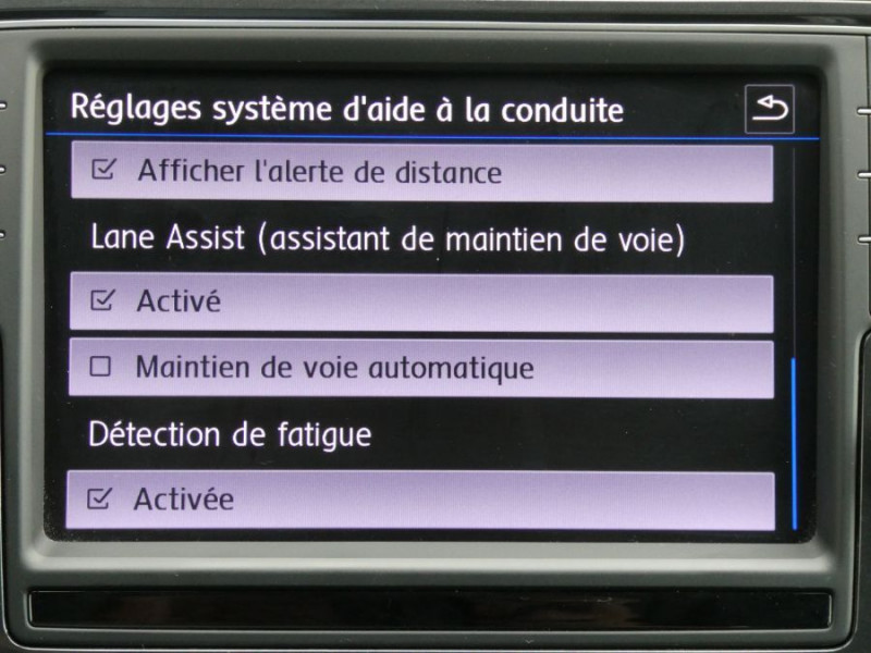 Photo 28 de l'offre de VOLKSWAGEN TIGUAN II 2.0 TDI 150 DSG7 BUSINESS GPS App Connect à 22950€ chez Mérignac auto