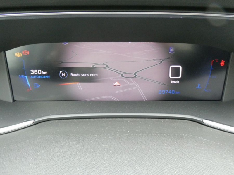 Photo 6 de l'offre de PEUGEOT 308 SW 1.5 BlueHDi 130 BVM6 ALLURE PACK Cockpit à 21450€ chez Mérignac auto