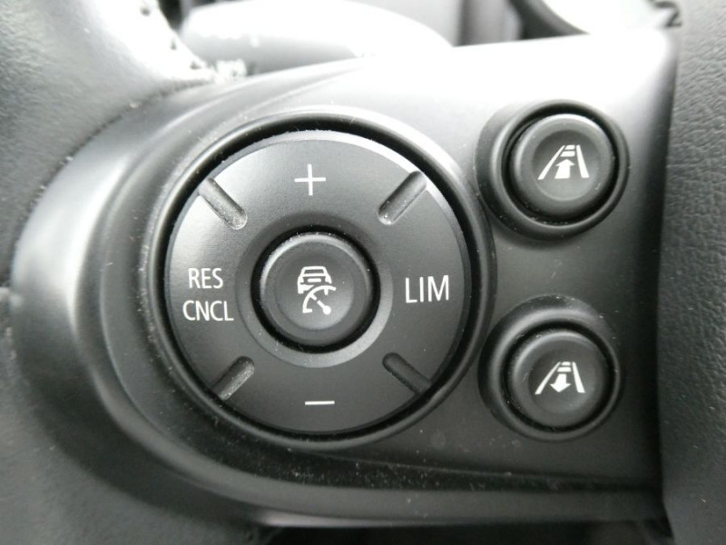 Photo 28 de l'offre de MINI COUNTRYMAN (F60) HYBRID ELECT. ALL4 224cv BVA6 COOPER SE TOE Camera HUD JA18 à 28450€ chez Mérignac auto