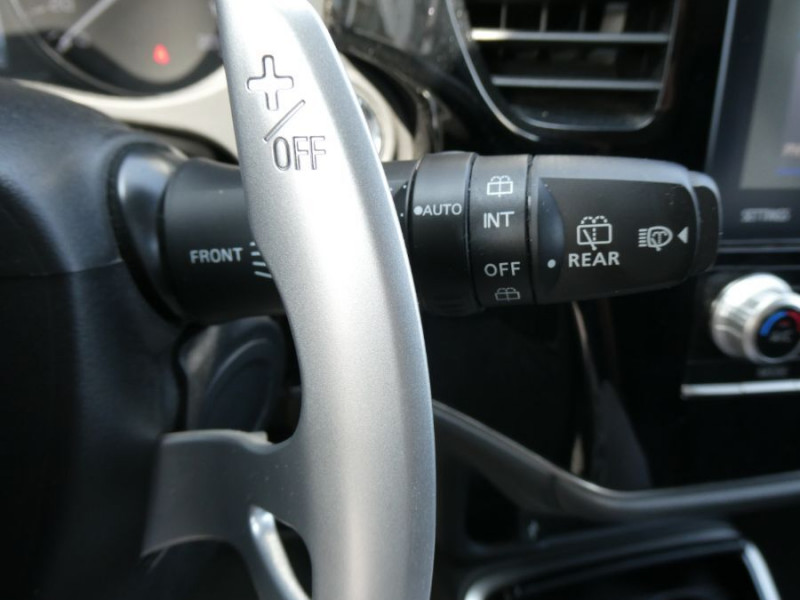 Photo 26 de l'offre de MITSUBISHI OUTLANDER III (2) PHEV TWIN MOTOR 4WD INTENSE Attelage à 25950€ chez Mérignac auto