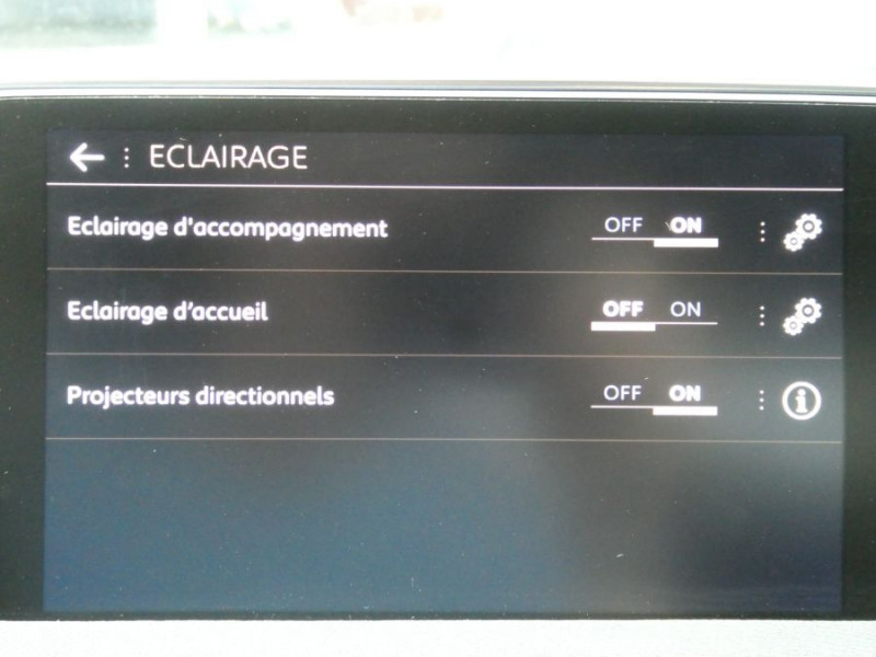 Photo 19 de l'offre de PEUGEOT 3008 II 1.2 PureTech 130 EAT8 GT LINE Camera CarPlay SC à 24750€ chez Mérignac auto