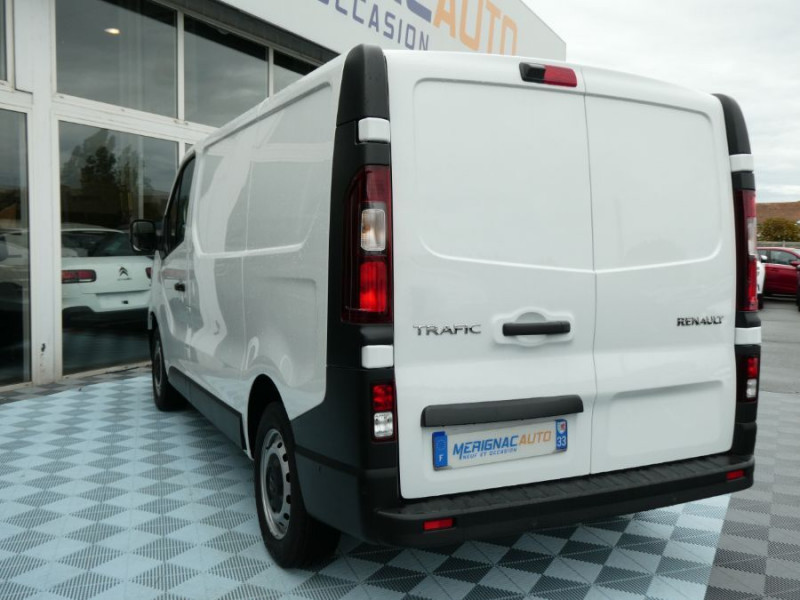 Photo 5 de l'offre de RENAULT TRAFIC L1H1 2.0 Blue dCi 130 BVM6 2.8T GRAND CONFORT GPS Camera 24929€ HT à 24929€ chez Mérignac auto