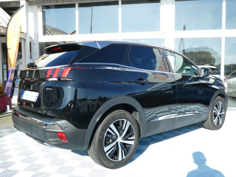Photo 2 de l'offre de PEUGEOT 3008 II 1.2 PureTech 130 EAT8 GT LINE Camera CarPlay SC à 25890€ chez Mérignac auto