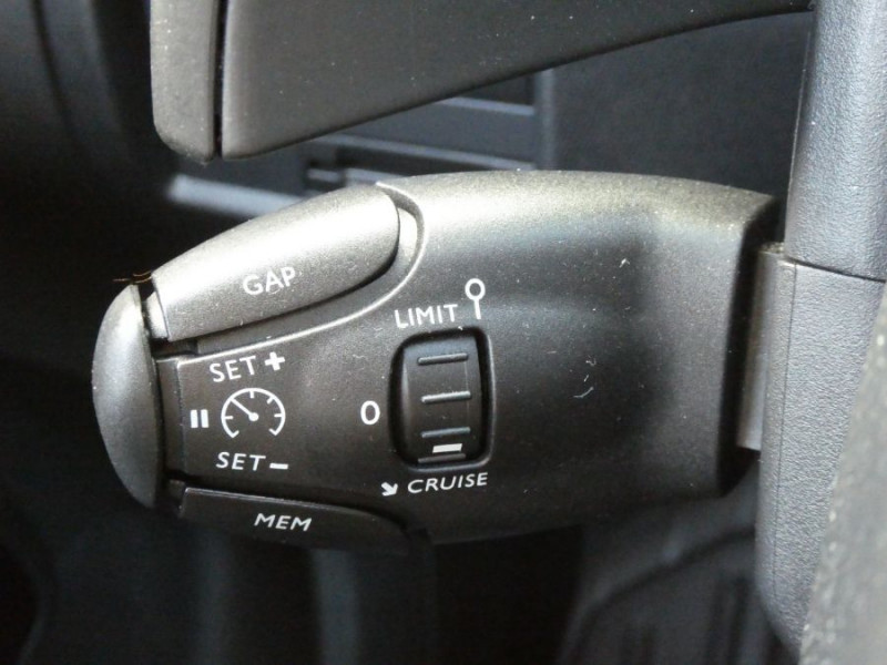 Photo 31 de l'offre de CITROEN C5 AIRCROSS 1.5 BlueHDi 130 EAT8 FEEL Full LED Camera 360° ADML 1ère Main à 23950€ chez Mérignac auto