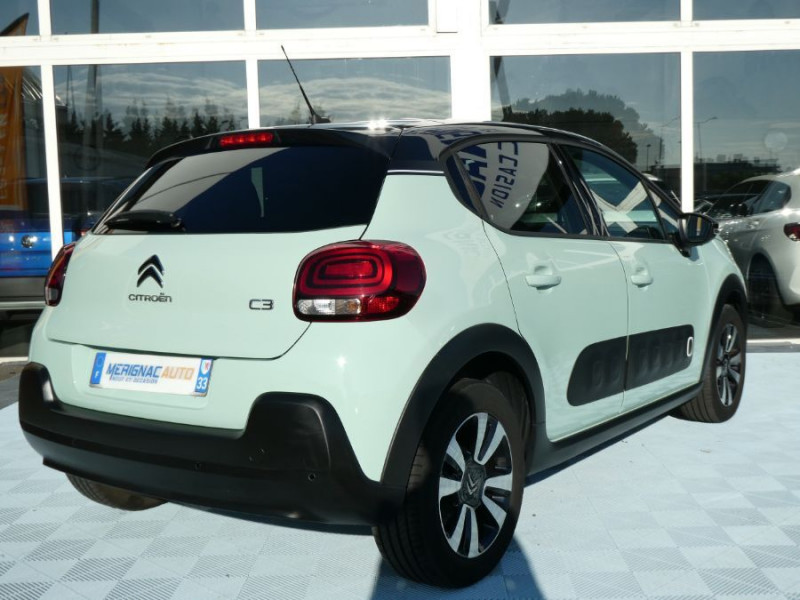 Photo 3 de l'offre de CITROEN C3 III 1.2 PureTech 82 SHINE CarPlay SC TOIT Pano JA16 à 14750€ chez Mérignac auto