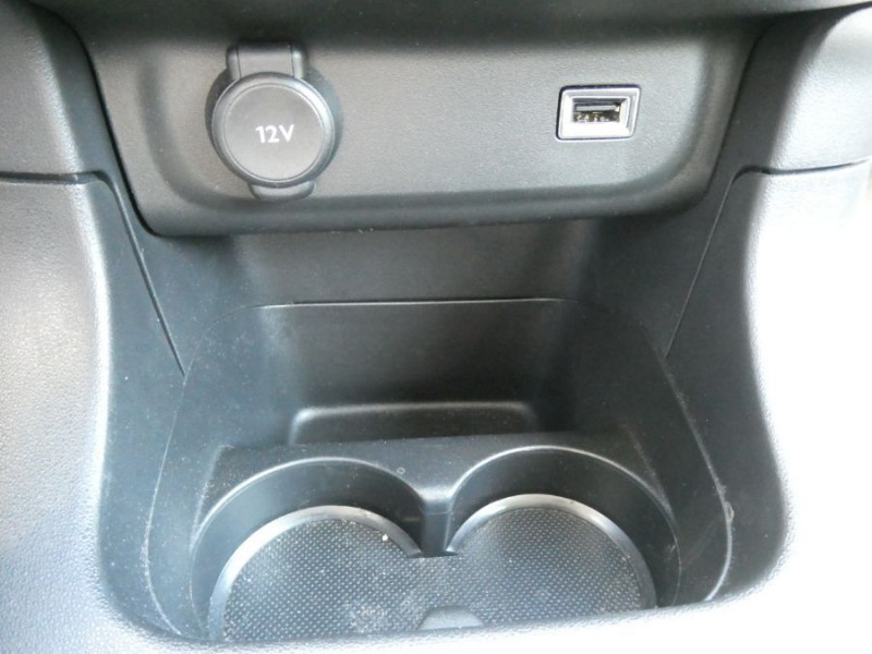 Photo 18 de l'offre de CITROEN C3 III NEW 1.2 PureTech 82 SHINE CarPlay SC JA16 à 14450€ chez Mérignac auto