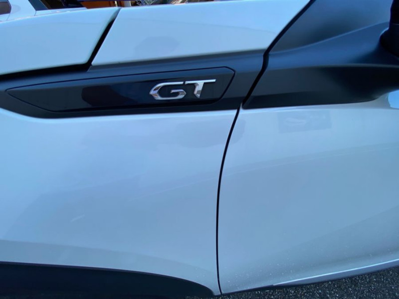 Photo 21 de l'offre de PEUGEOT 2008 II 1.2 PureTech 130 BVM6 GT GPS Caméra 1ère Main à 24900€ chez Mérignac auto