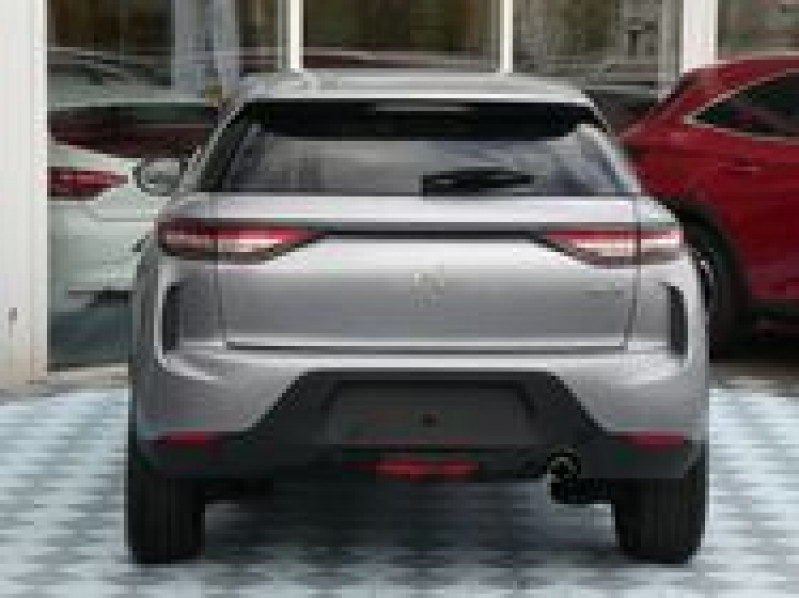 Photo 7 de l'offre de DS DS3 CROSSBACK 1.5 BlueHDi 100 BVM6 SO CHIC JA17 KeyLess CarPlay à 21450€ chez Mérignac auto