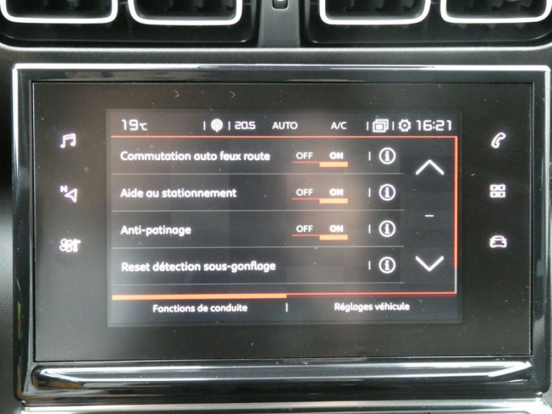 Photo 21 de l'offre de CITROEN C3 AIRCROSS 1.2 PureTech 82 SHINE GPS Stores Attel. à 16450€ chez Mérignac auto