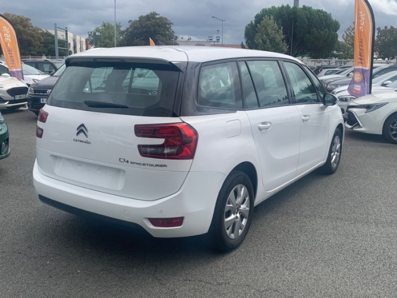 Photo 9 de l'offre de CITROEN GRAND C4 SPACETOURER 1.2 PureTech 130 BVM6 PACK ADML CarPlay SC 7PL à 20790€ chez Mérignac auto