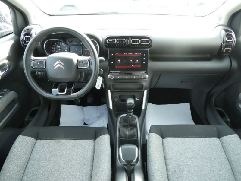 Photo 12 de l'offre de CITROEN C3 AIRCROSS 1.2 PureTech 110 BVM6 ORIGINS CarPlay Radar JA16 à 16950€ chez Mérignac auto