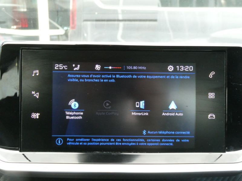 Photo 3 de l'offre de PEUGEOT 208 1.2 PureTech 100 EAT8 ACTIVE CarPlay SC Attel. à 19250€ chez Mérignac auto