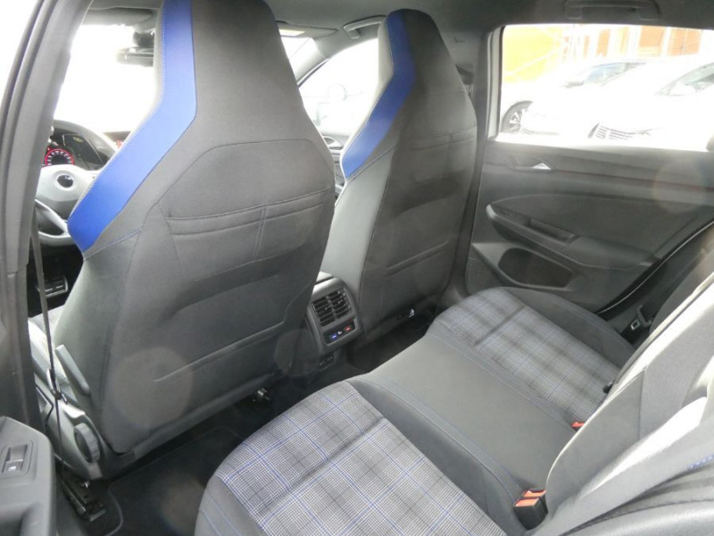 Photo 33 de l'offre de VOLKSWAGEN GOLF VIII 1.4 HYBRID 245 GTE Export JA18 Camera HUD ACC SC GPS Cockpit LED+ 1ère Main à 30950€ chez Mérignac auto