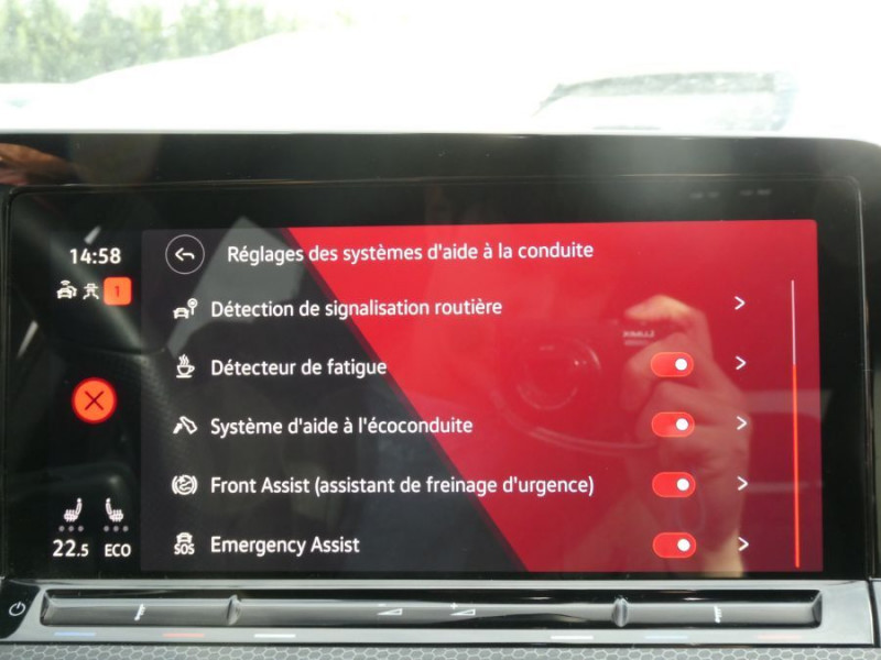 Photo 22 de l'offre de VOLKSWAGEN GOLF VIII 1.4 HYBRID 245 GTE Export JA18 Camera HUD ACC SC GPS Cockpit LED+ 1ère Main à 30950€ chez Mérignac auto