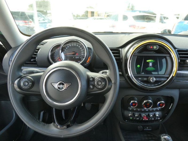 Photo 5 de l'offre de MINI CLUBMAN III 1.5 136 BVM6 COOPER GPS LED KeyLess JA17 1ère Main à 20890€ chez Mérignac auto
