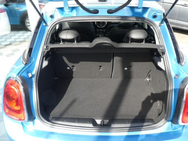 Photo 13 de l'offre de MINI MINI III (F55) 2.0 COOPER SD 170 BVA 5P RED HOT CHILI CUIR TOE à 18950€ chez Mérignac auto