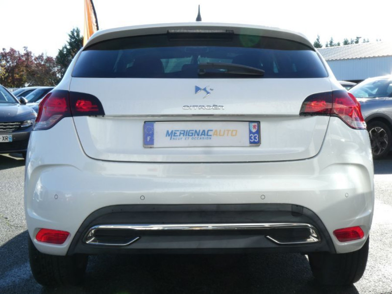 Photo 7 de l'offre de DS DS4 1.2 PureTech 130 BVM6 SO CHIC GPS JA17 à 10950€ chez Mérignac auto