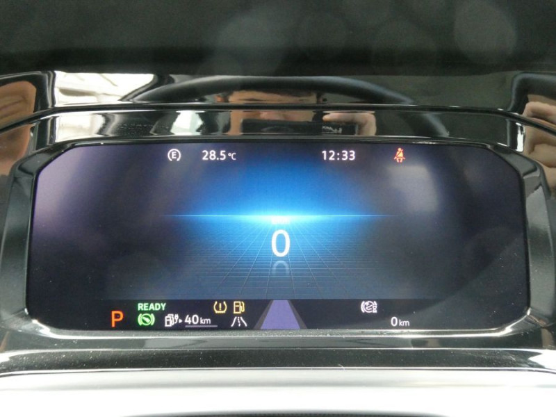 Photo 24 de l'offre de VOLKSWAGEN GOLF VIII 1.4 HYBRID 204 STYLE GPS Camera Privacy Glass ACC LED+ 1ère Main à 29450€ chez Mérignac auto
