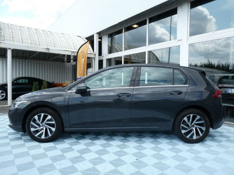 Photo 11 de l'offre de VOLKSWAGEN GOLF VIII 1.4 HYBRID 204 STYLE GPS Camera Privacy Glass ACC LED+ 1ère Main à 29450€ chez Mérignac auto
