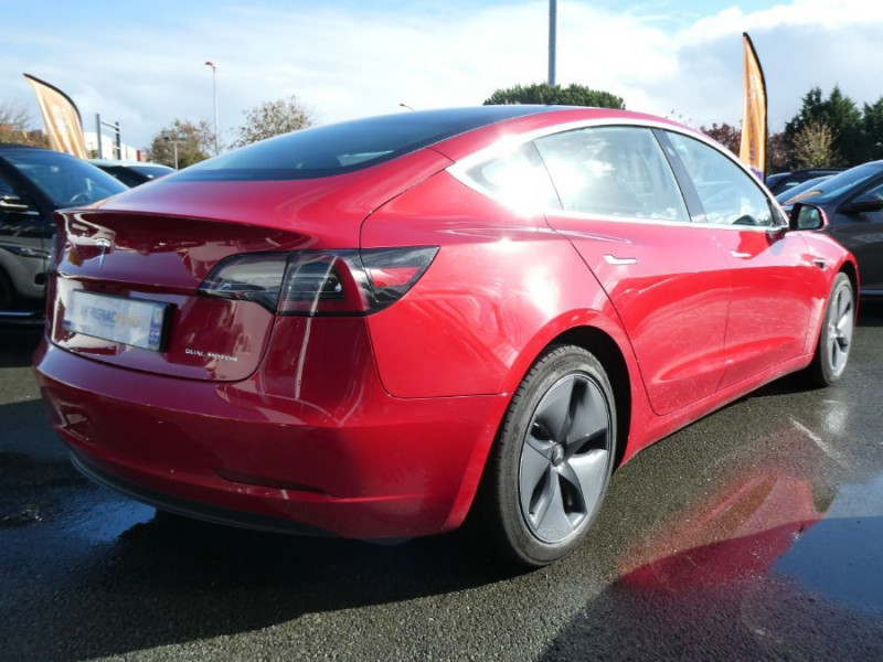 Photo 3 de l'offre de TESLA MODEL 3 DUAL MOTOR GRANDE AUTONOMIE AWD 1ère Main à 34900€ chez Mérignac auto