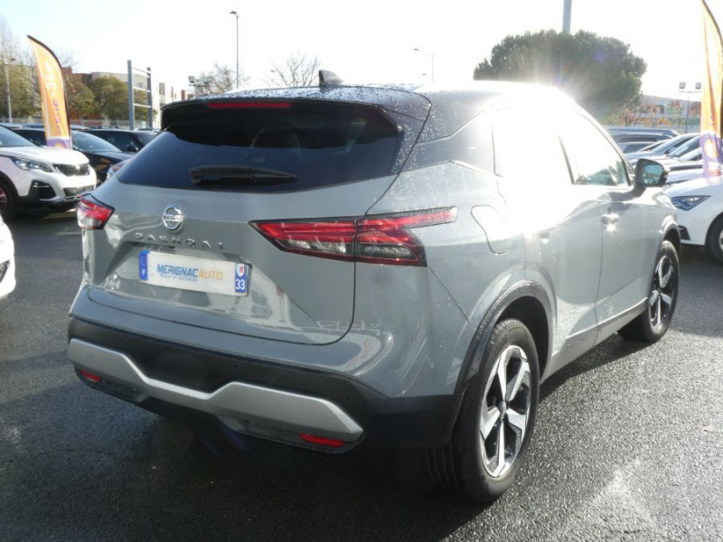 Photo 3 de l'offre de NISSAN QASHQAI 1.3 HYBRID 158 Xtronic 2WD TEKNA CUIR TOIT Pano à 29450€ chez Mérignac auto