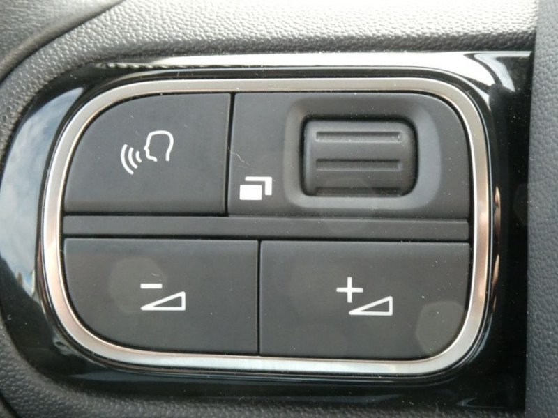 Photo 22 de l'offre de CITROEN C3 AIRCROSS 1.2 PureTech 130 BVM6 SHINE Camera Radars JA17 ADML à 16350€ chez Mérignac auto