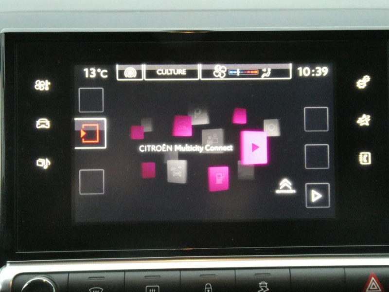 Photo 28 de l'offre de CITROEN C4 CACTUS 1.2 PureTech 82 FEEL Bluetooth SANS CLIM à 9950€ chez Mérignac auto
