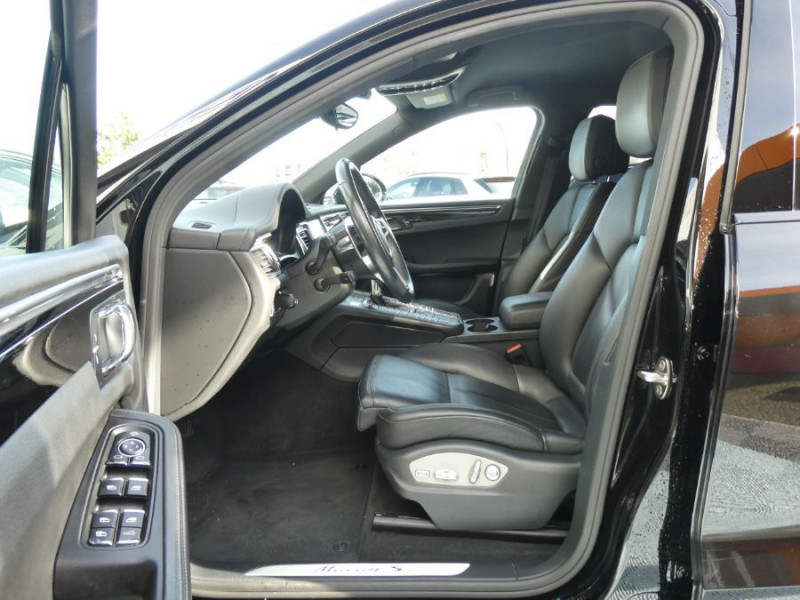 Photo 16 de l'offre de PORSCHE MACAN 3.0 V6 S 340 PDK PACK Sport Design "GTS" JA19 CarPlay à 50800€ chez Mérignac auto