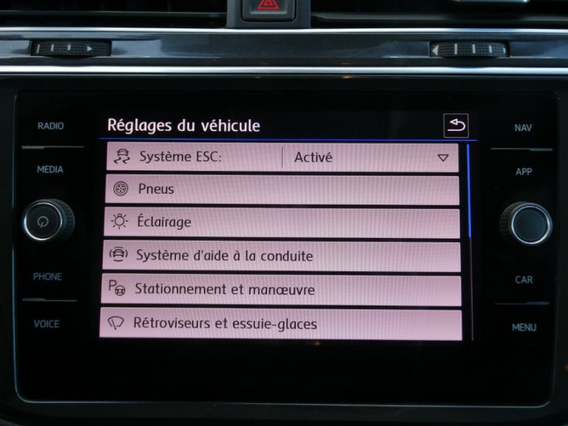 Photo 35 de l'offre de VOLKSWAGEN TIGUAN II 1.4 TSI 150 BVM6 CONFORTLINE GPS Key Less 1ère Main à 20950€ chez Mérignac auto