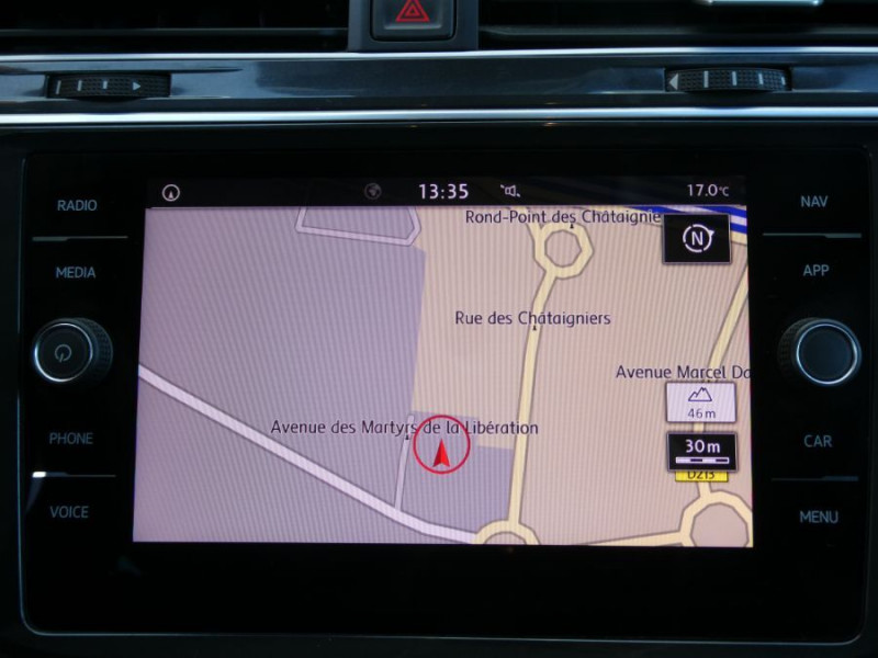 Photo 34 de l'offre de VOLKSWAGEN TIGUAN II 1.4 TSI 150 BVM6 CONFORTLINE GPS Key Less 1ère Main à 20950€ chez Mérignac auto