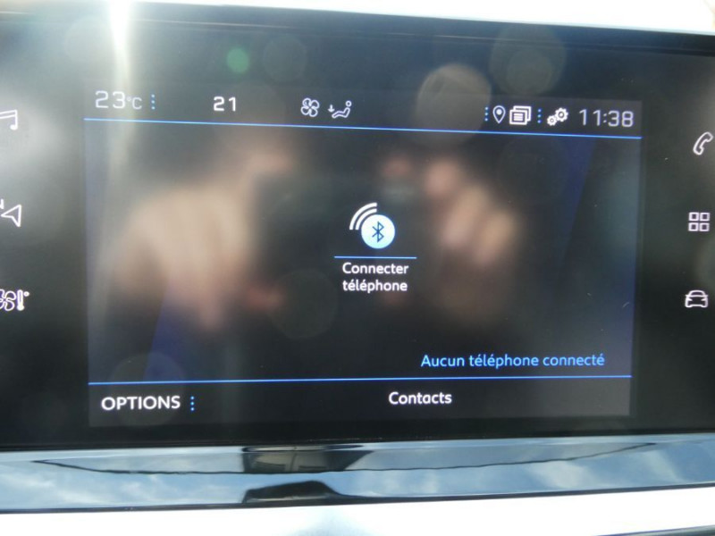Photo 17 de l'offre de PEUGEOT 2008 II 1.5 BlueHDi 130 EAT8 ALLURE GPS à 23950€ chez Mérignac auto
