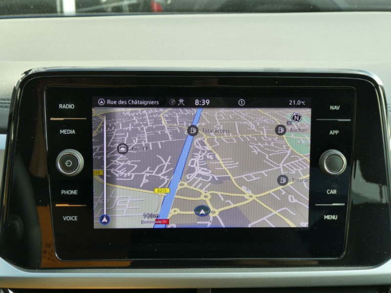 Photo 6 de l'offre de VOLKSWAGEN T-ROC New 1.0 TSI 110 BVM6 Facelift LIFE PLUS GPS Privacy Glass à 23950€ chez Mérignac auto