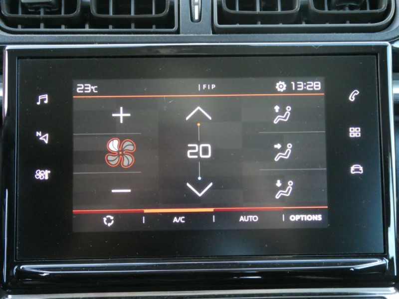 Photo 14 de l'offre de CITROEN C3 III NEW 1.2 PureTech 83 FEEL BUSINESS GPS Clim Auto Radar RER LED à 12950€ chez Mérignac auto
