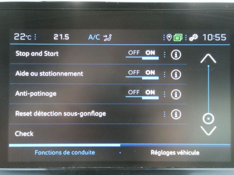 Photo 33 de l'offre de PEUGEOT 2008 II 1.2 PureTech 100 BVM6 ALLURE GPS à 20450€ chez Mérignac auto