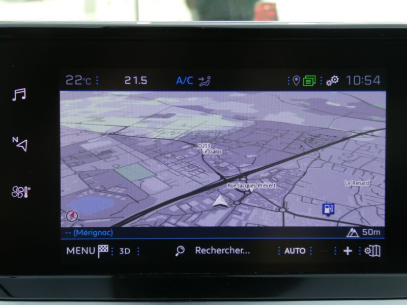 Photo 6 de l'offre de PEUGEOT 2008 II 1.2 PureTech 100 BVM6 ALLURE GPS à 20450€ chez Mérignac auto