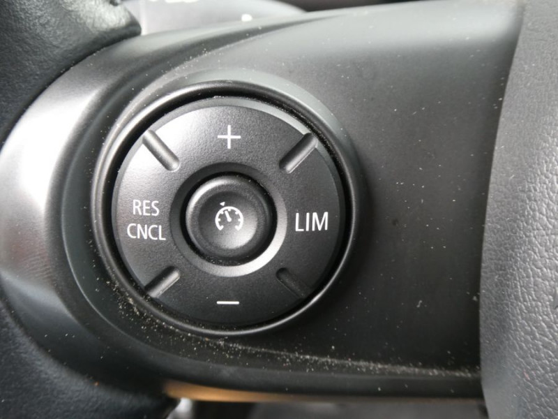 Photo 17 de l'offre de MINI MINI 1.5i 136 BVA COOPER 5P GPS LED CLIM Auto JA16 à 17450€ chez Mérignac auto